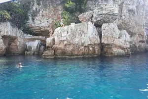 Tour image of Private cruise to Cap d'Antibes and the Lérins Islands by sailboat