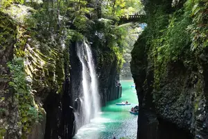 Tour image of Kyushu Kamishiromi Shrine, Amano Iwato, and Takachiho Gorge Tour