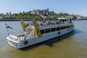 Tour image of Budapest: 3-Hour Live-guided Bus Tour + 1-hour River Cruise
