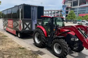 Tour image of Downtown Nashville Public Party Tractor 21+ Only