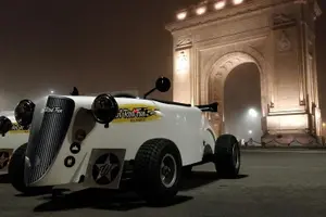 Tour image of Bucharest: CityTour in one of a kind mini hot rod