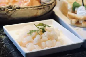 Tour image of Enduring Memories of Hangzhou West Lake Show VIP Ticket with Authentic Dinner