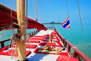Tour image of Day Cruise 10h to Angthong Marine Park on luxury boat / incl. breakfast & lunch
