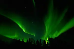 Tour image of Northern lights and Aurora Photgraphy with Warm Geodesic Dome