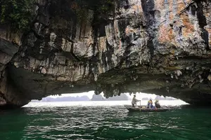 Tour image of Lan Ha Bay 3D/2N Discovery on Heritage Cruises Binh Chuan