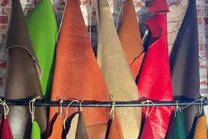 Tour image of Genuine Leather Tote Bag Workshop in Leiden