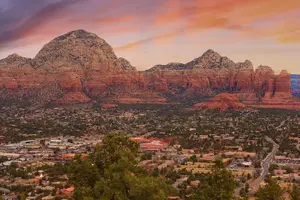 Tour image of The Sedona Experience - Hiking, Lunch and Wine Tasting (Private Tour)