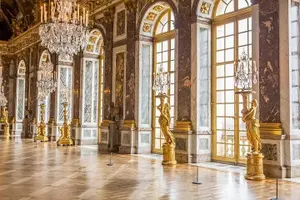 Tour image of Versailles Full Tour: Palace, Gardens & Marie-Antoinette’s Estate