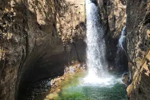 Tour image of Tamanique Waterfalls Complex Trek + El Tunco Beach