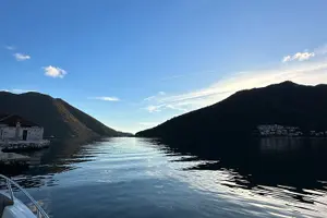 Tour image of Speed Boat 3-Hour Guided Tour at the Blue Cave