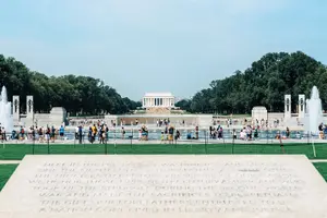 Tour image of DC Monuments Tour with River Cruise, Optional Entry Tickets