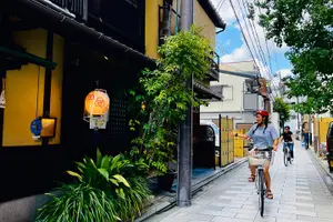 Tour image of Pedal Adventure Kyoto's iconic landmarks on an e-bike tour