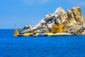 Tour image of Yellow Semi-Submarine Tour of Catalina Island From Avalon