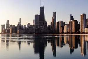 Tour image of Fun Chicago Bike Tour with Pizza, Hot Dogs, Cupcakes and Beer