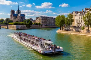 Tour image of Bateaux Mouches Seine River 1-Hour Sightseeing Cruise with Live Commentary