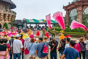 Tour image of Da Nang- Roundtrip transfer to Ba Na Hills & Golden Bridge
