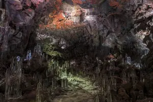 Tour image of The Lava Tunnel Tour - Raufarhólshellir