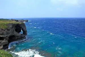 Tour image of American Village &Okinawa Churaumi Aquarium Tour from Naha|Chatan