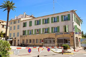 Tour image of Explore Saint-Tropez in 60 minutes with a Local