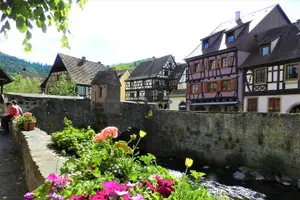 Tour image of Safari-Tour: the emblematic and Perfume Workshop of Alsace, for the day