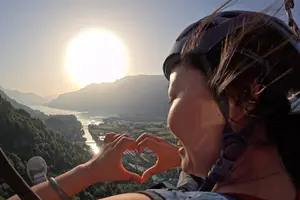 Tour image of Panorama paragliding male
