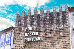 Tour image of Full-Day Braga & Guimarães Guided Semi-Private Tour with Lunch from Porto