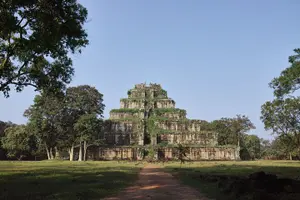 Tour image of 8 Days Private Guide Tour Phnom Penh to Battambang & Siem Reap