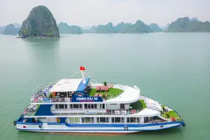 Tour image of Halong Bay Deluxe Cruise with Lunch, Kayaking & Cave Tour