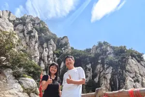 Tour image of Private Day Tour to Shaolin Temple and Longmen Grottoes from Zhengzhou