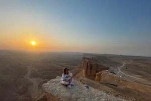 Tour image of Edge of the World with 4x4 vehicle, camels, Dinner and stargazing