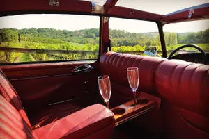 Tour image of Médoc luxury wine trip from Bordeaux - Citroën DS Limousine Convertible