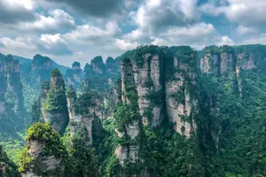 Tour image of 2 Days Zhangjiajie Private Tour for Avatar Mountain Discovery