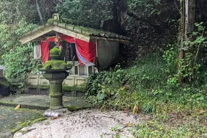 Tour image of Walking through the Aso Caldera, Historical Walk along the "Bungo Kaido"