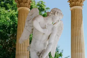 Tour image of Versailles Domain Bike Tour with Palace Entry by Train from Paris