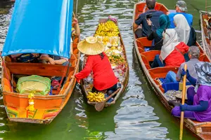Tour image of Damnoen Saduak Floating Market & Maeklong Railway Market Full-Day Guided Tour