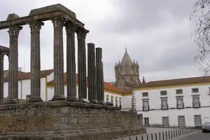 Tour image of One Way Algarve to Lisbon, through the Museum-city Evora and Alentejo Landscape