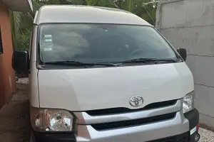 Tour image of PRIVATE Liberia airport pick up to Tamarindo Beach with drinks included.