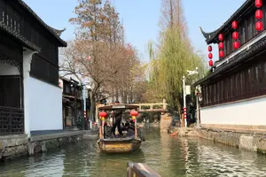 Tour image of Zhujiajiao Water Town and Shanghai City Private Day Tour