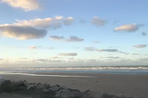 Tour image of WW2 Jeep or Dodge truck tour of the Omaha Beach site