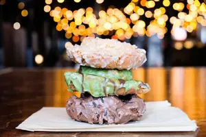 Tour image of Delicious Donuts & City Sights: Chicago's Original Donut Tour