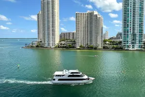Tour image of Biscayne Bay & Celebrity Homes Sightseeing Luxury Yacht Cruise