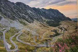 Tour image of Small-group max 7 - Top Gear Road - Transfăgărăşan Highway