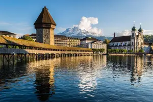 Tour image of Lucerne CH Experience: Cheese, Chocolate, Chapel Bridge & Château