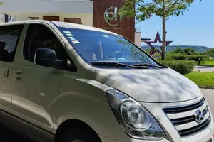 Tour image of San Jose Airport to La Fortuna Private VIP Transfer