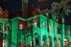 Tour image of Al's Ghost tour : a small group experience
