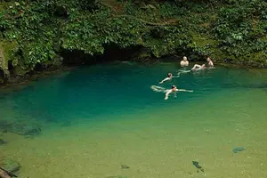 Tour image of Xunantunich & Inland Bluehole from Hopkins