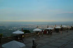 Tour image of Cebu Highlands Tour(Cebu Taoist, Temple of Leah and Sirao Garden)
