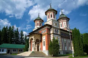 Tour image of Peles & Cantacuzino Castles: Gourmet Wine & Cultural Day trip