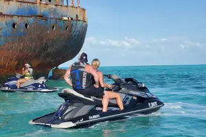 Tour image of Jet Ski Shipwreck and Private Island Excursion