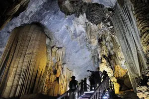 Tour image of Paradise Cave & Dark Cave